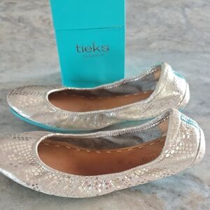 Tieks Romantic Blush Iridescent Snake-Print Ballet Flats
